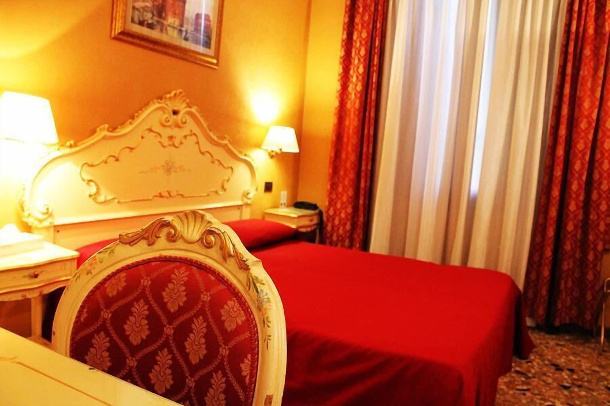 Locanda Poste Vecie Velence Kültér fotó